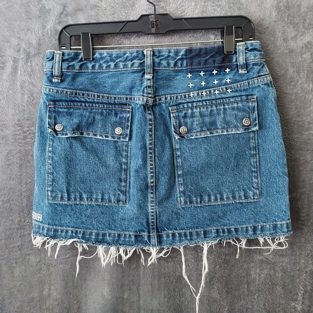 Ksubi‎ Women's Denim Mini Skirt Blue, Size 29 Raw Hem Snap Pockets - Picture 4 of 12